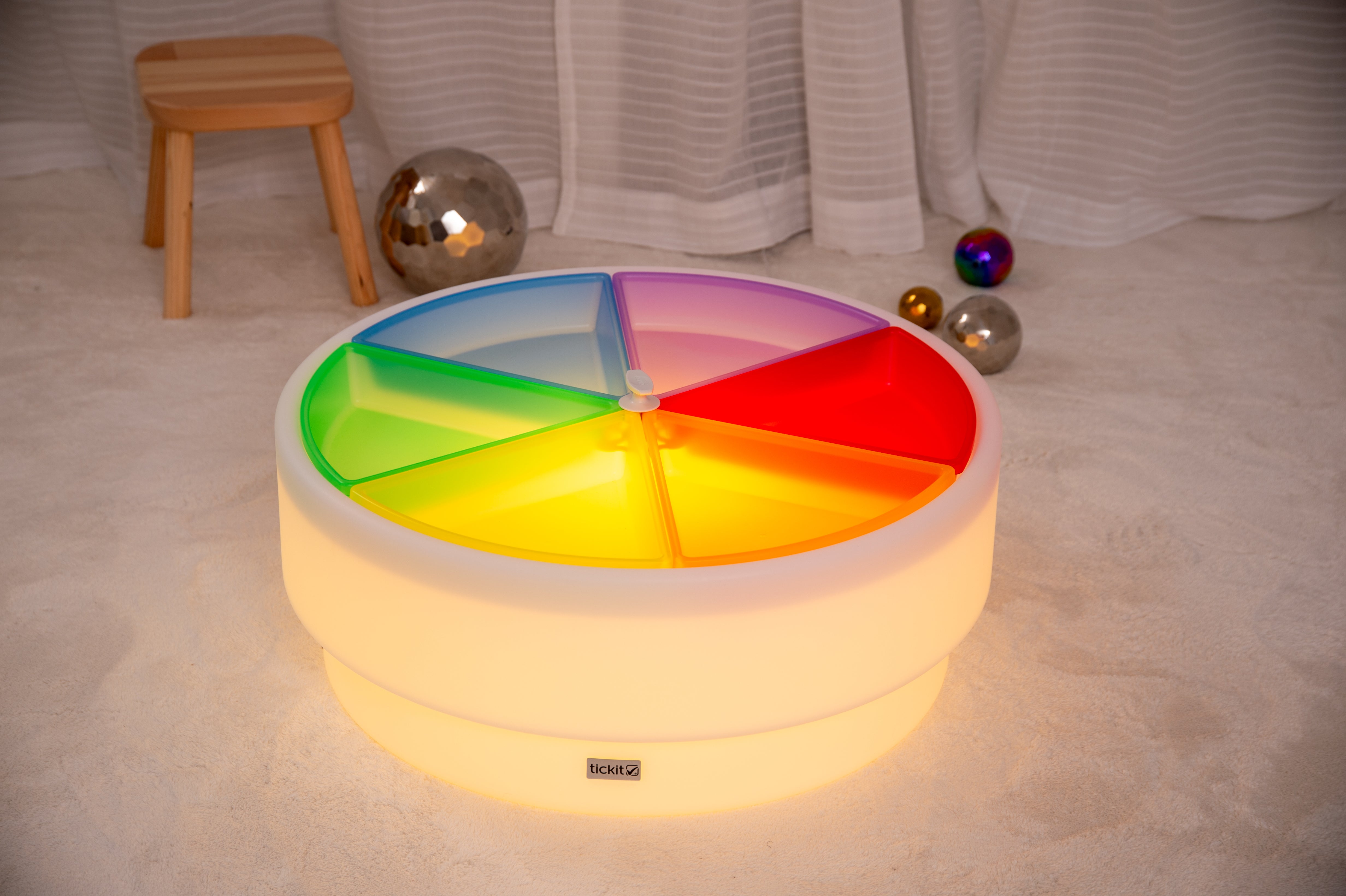 Discovery Glow Low Table + Colour Discovery Trays