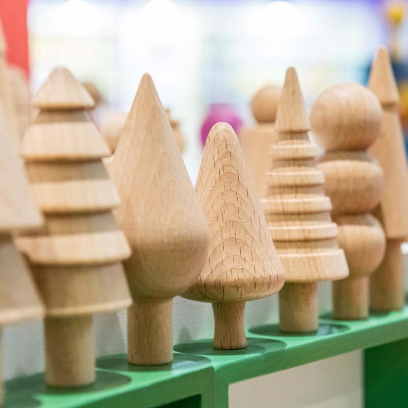 WOODLAND TREES SET