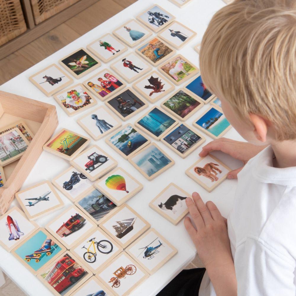WOODEN STORY TILES