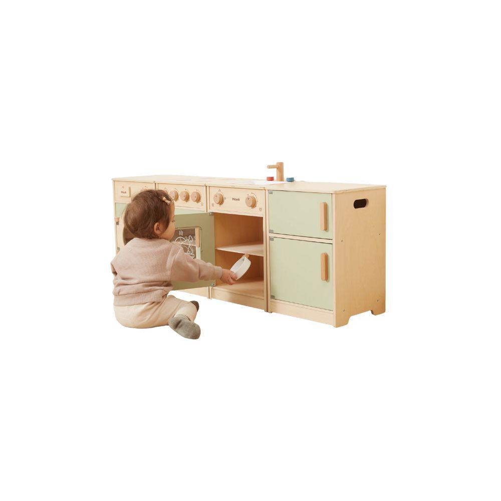 TODDLER KITCHEN SET